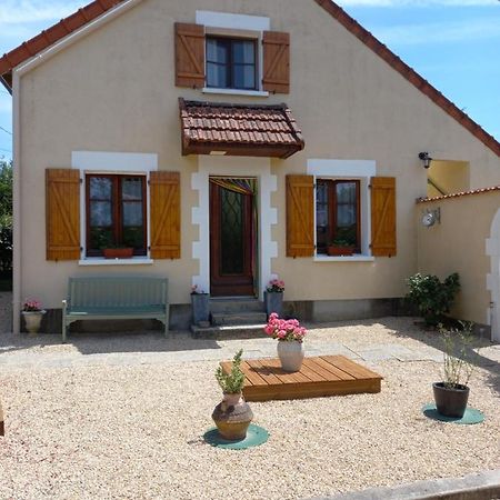Chambres D' Hotes A Benaize Coulonges  외부 사진